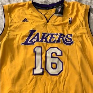 Pau Gasol lakes jersey